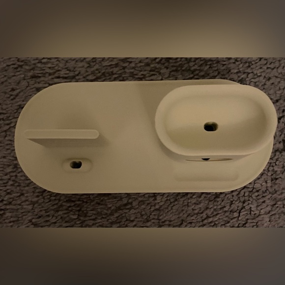 Elago Charging Station - Picture 5 of 5